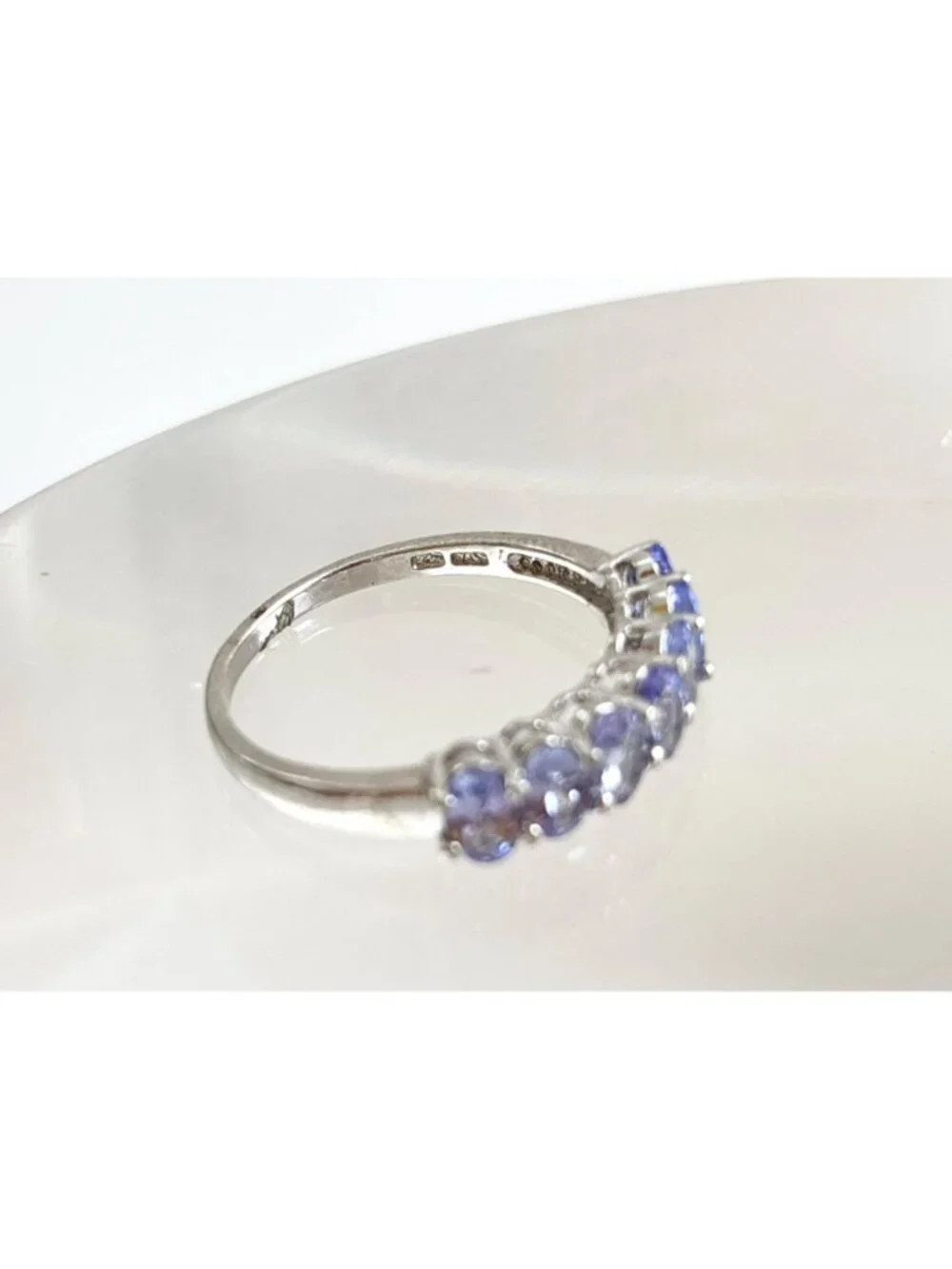 Tanzanite Gemstone Oval Cut Row Set Sterling Silver 925 Vintage Ring - sz 10